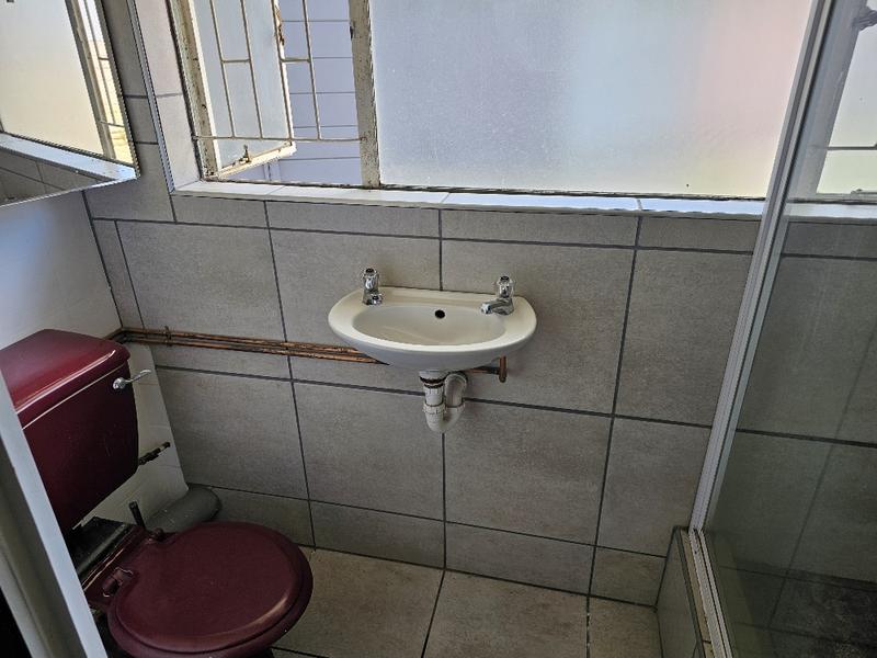 To Let 1 Bedroom Property for Rent in Avondale Western Cape